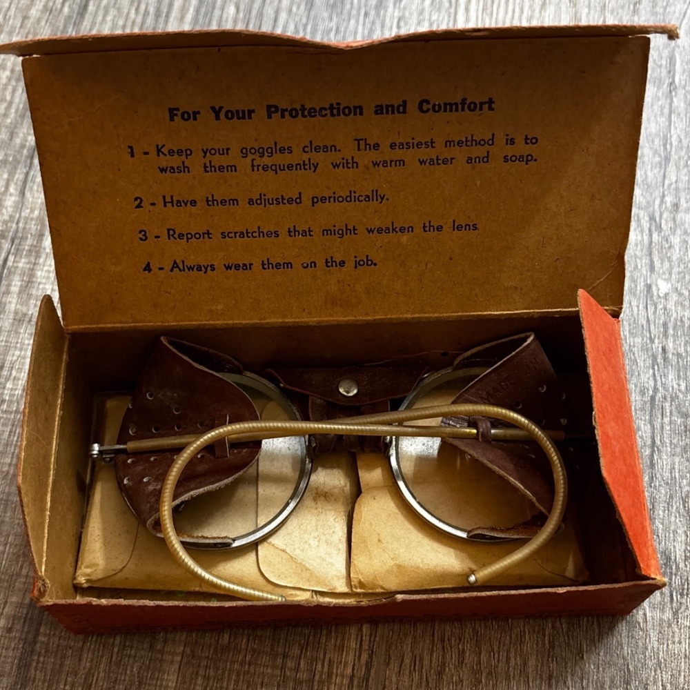 Vintage Willson F350 Safety Spectacles Goggles Leather Shields Box Extra Lenses